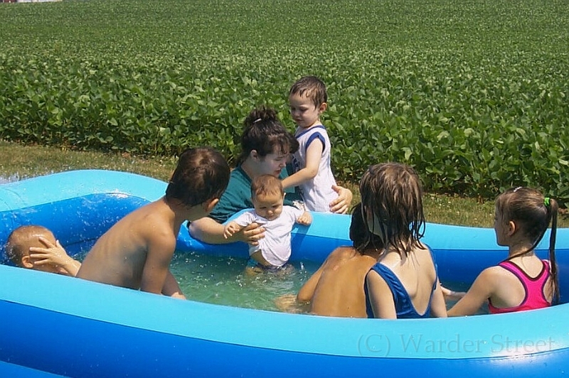 Kids In Pool 1.jpg